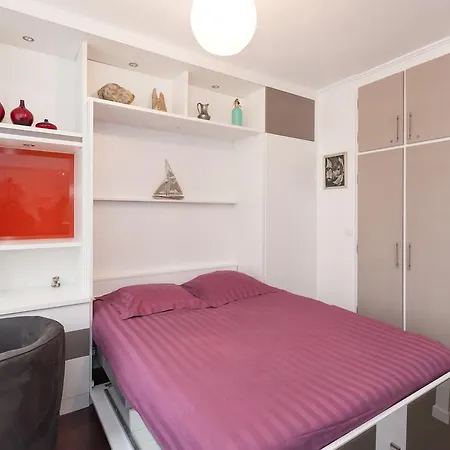 Apartment Temple Goncourt Studio Paris